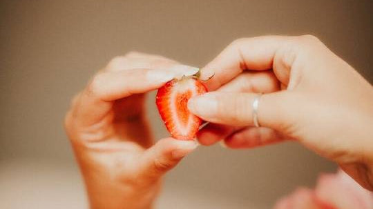 4 Tips For Exploring and Embracing Your Pleasure