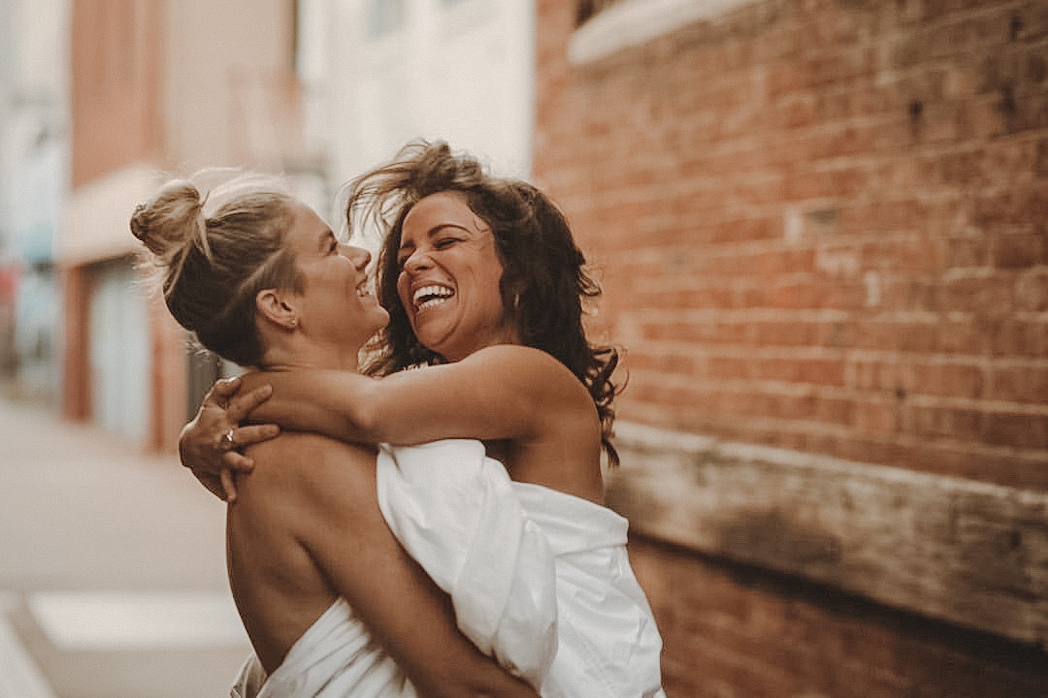 6 Signs I Knew I Was Queer (And You Might Be Too)