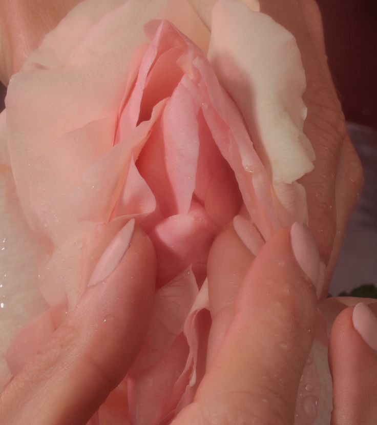 Innie, Outtie, or Somewhere in Between. Embracing Your Unique Yoni