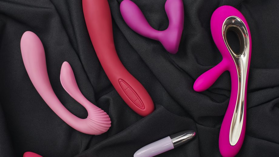 How To Ditch the Vibrator (and Still Get Off 💦)