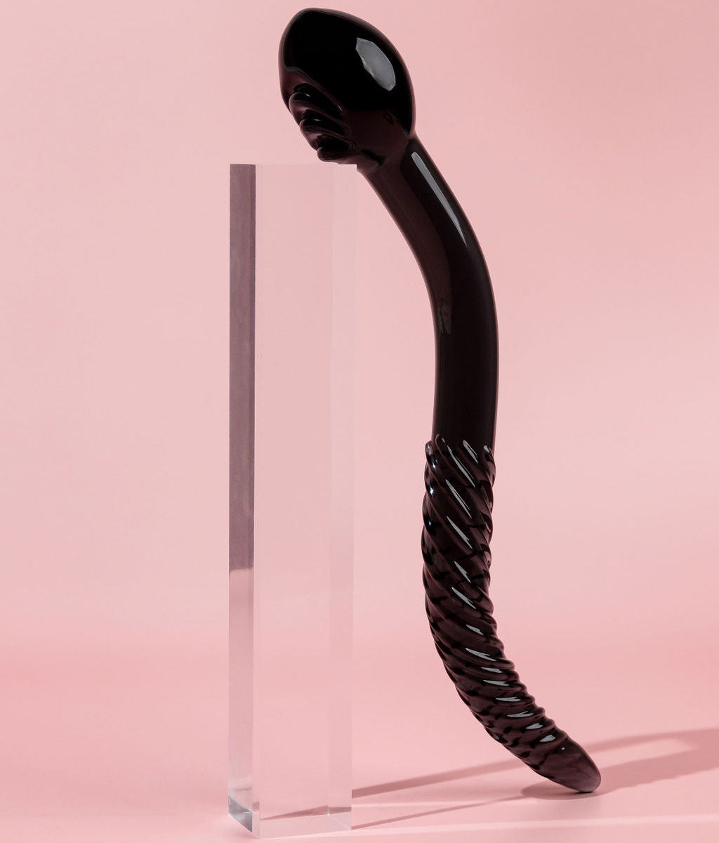Midnight black  colour cervix serpent 2.0 pleasure wand. Black glass pleasure wand designed for pelvic dearmouring, massage and self pleasure.